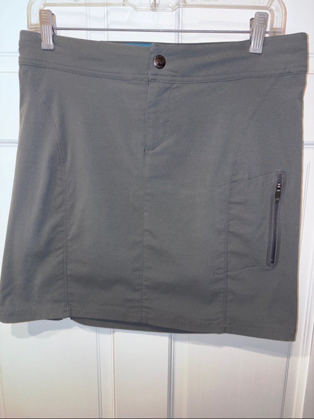 Women's Gray Active Skort with Zip Pocket